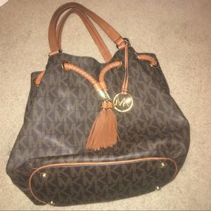 Micheal Kors Handbag